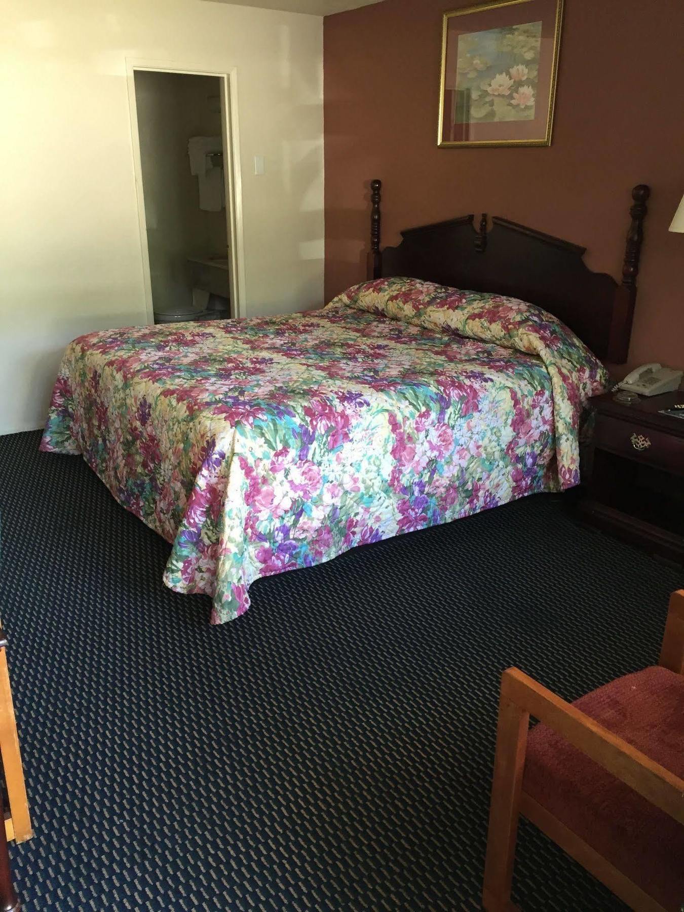 Scottish Inns Tupelo Buitenkant foto